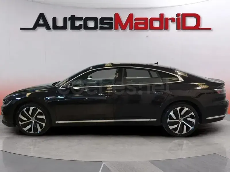 Usado VW Arteon R-line 150 CV (110 kW) 2022 Negro Berlina