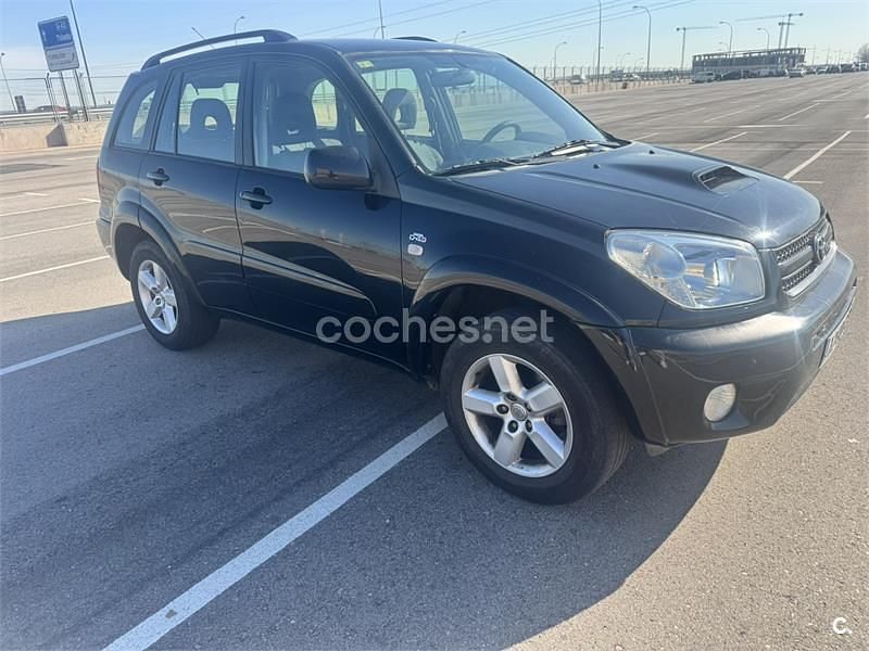 Usado Toyota RAV4 Luna 116 CV (85 kW) 2004 Negro SUV