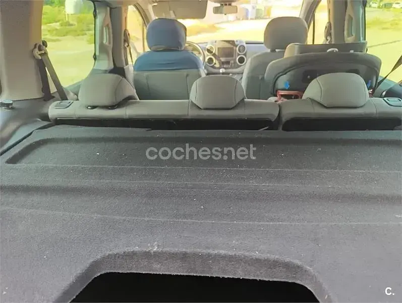Usado Citroën Berlingo Live 100 CV (73 kW) 2016 Blanco Monovolumen