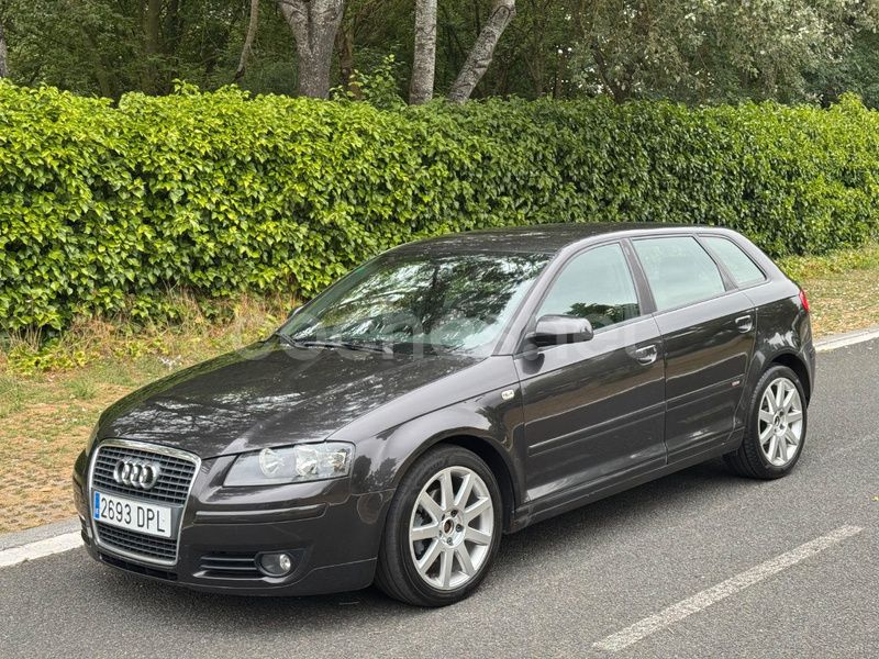 Negro Usado 2006 Audi A3 Sportback Attraction Berlina | 5990 € (Precio justo) - Imagen 1/4