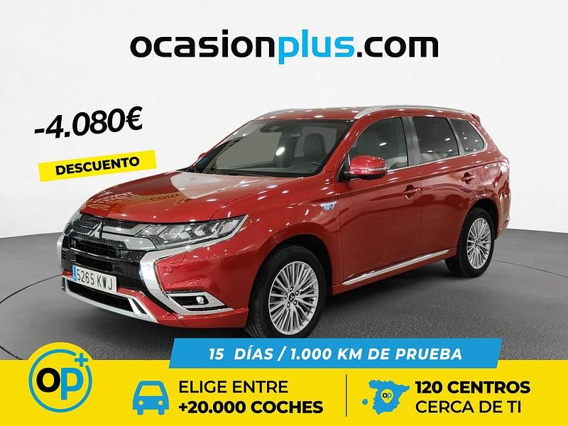 Usado Mitsubishi Outlander P-HEV 224 CV (164 kW) 2019 Rojo SUV