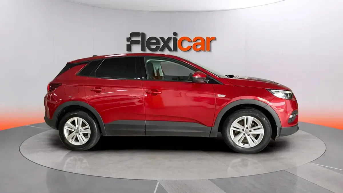 Usado Opel Grandland X Selective 131 CV (96 kW) 2018 Burdeos SUV