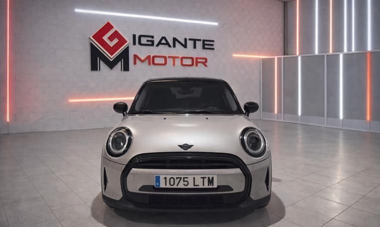 Usado Mini Cooper 136 CV (100 kW) 2019 Negro Utilitario