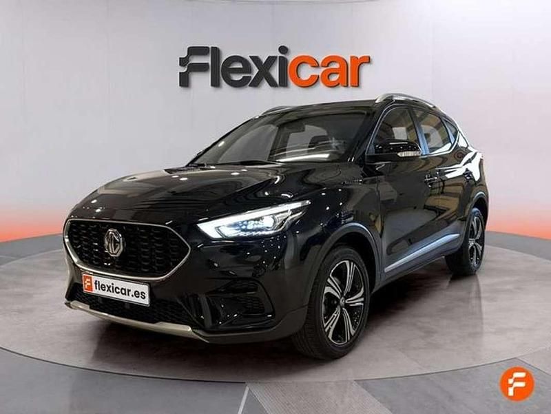Usado MG ZS Comfort 116 CV (85 kW) 2025 Gris SUV