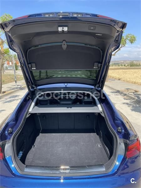 Usado Audi A5 Sportback 190 CV (139 kW) 2017 Azul Utilitario