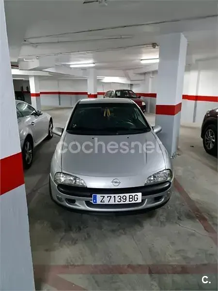 Usado Opel Tigra 90 CV (66 kW) 1998 Gris / plata Coupe