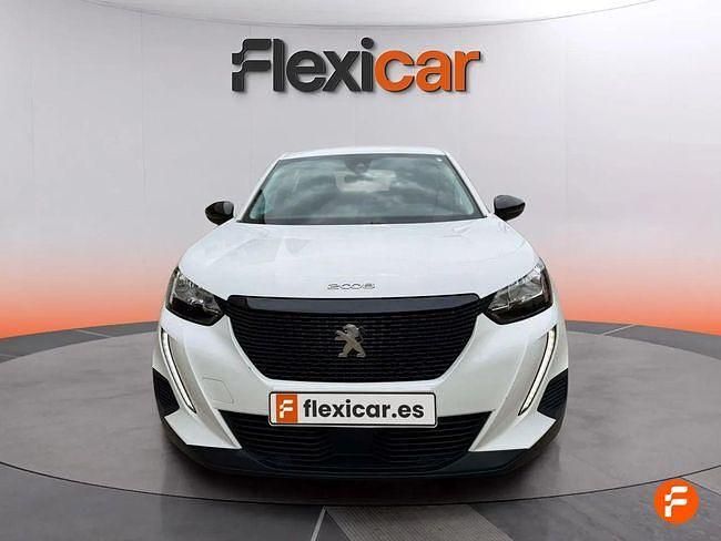 Usado Peugeot 2008 Active 110 CV (80 kW) 2022 Blanco SUV