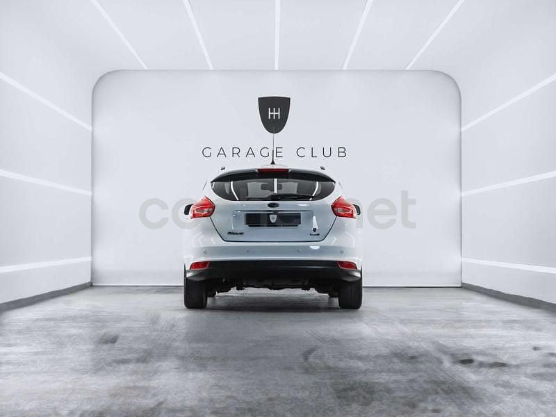Usado Ford Focus Titanium 125 CV (91 kW) 2017 Blanco Berlina