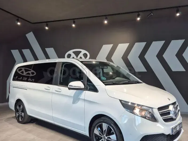 Usado Mercedes V220 163 CV (119 kW) 2021 Blanco Monovolumen