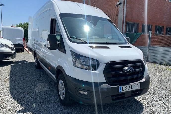 Usado Ford Transit Trend 130 CV (95 kW) 2024 Berlina