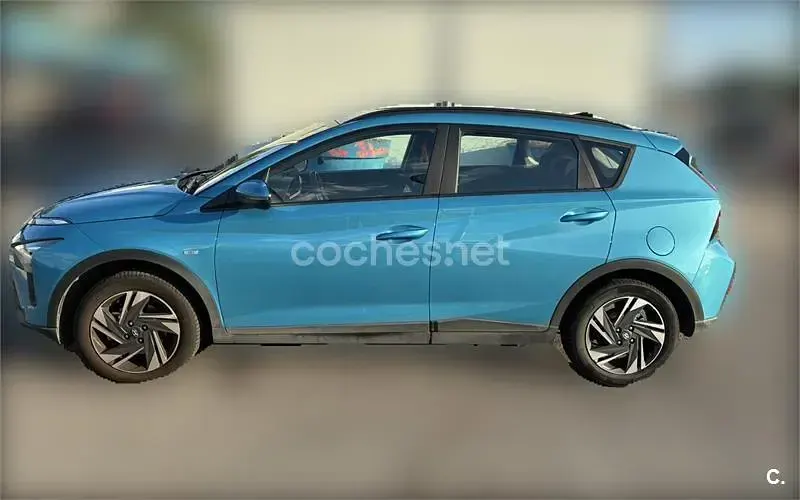 Usado Hyundai Bayon 100 CV (73 kW) 2022 Azul SUV