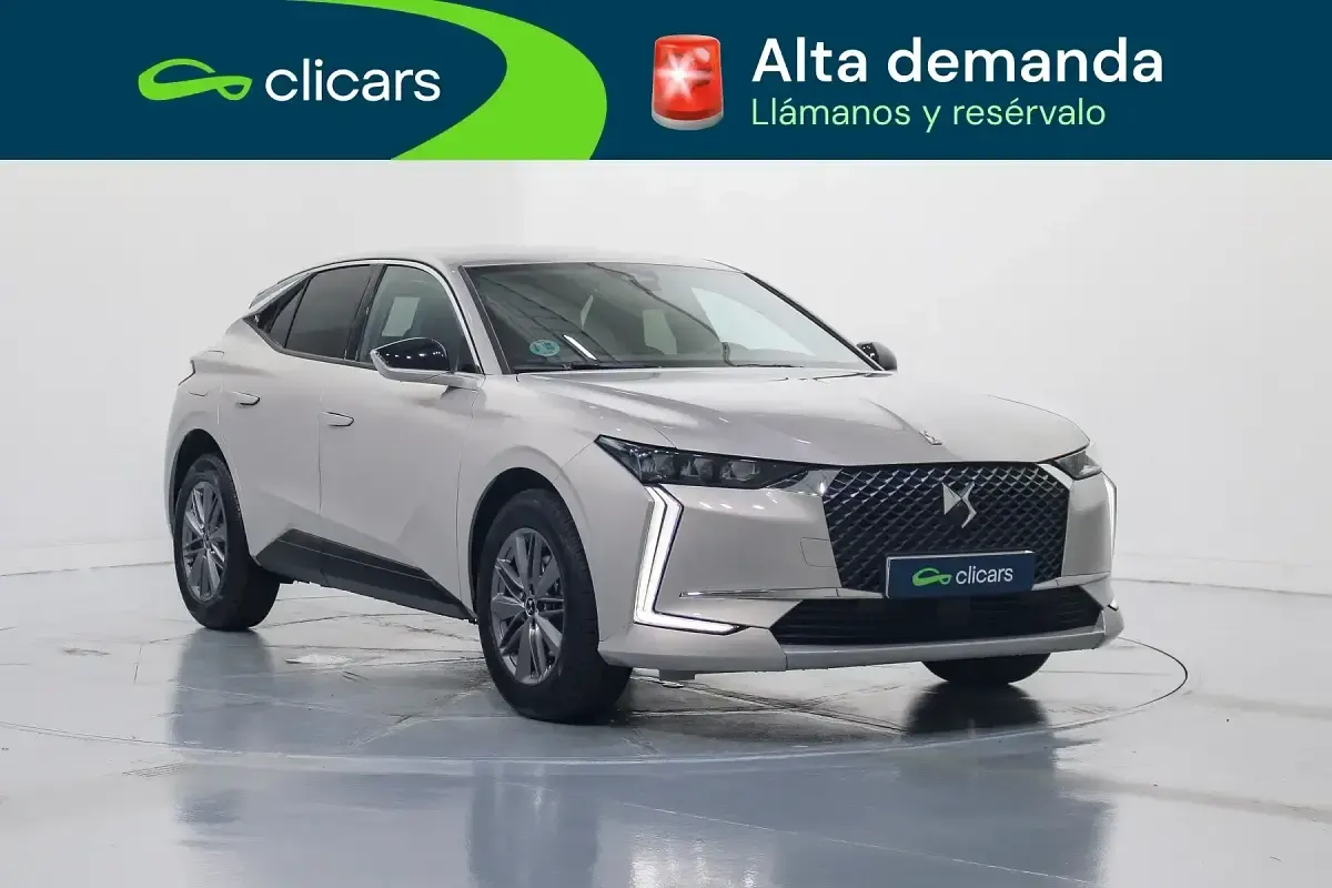 Usado DS Automobiles DS4 Bastille Plus 130 CV (95 kW) 2022 Gris SUV