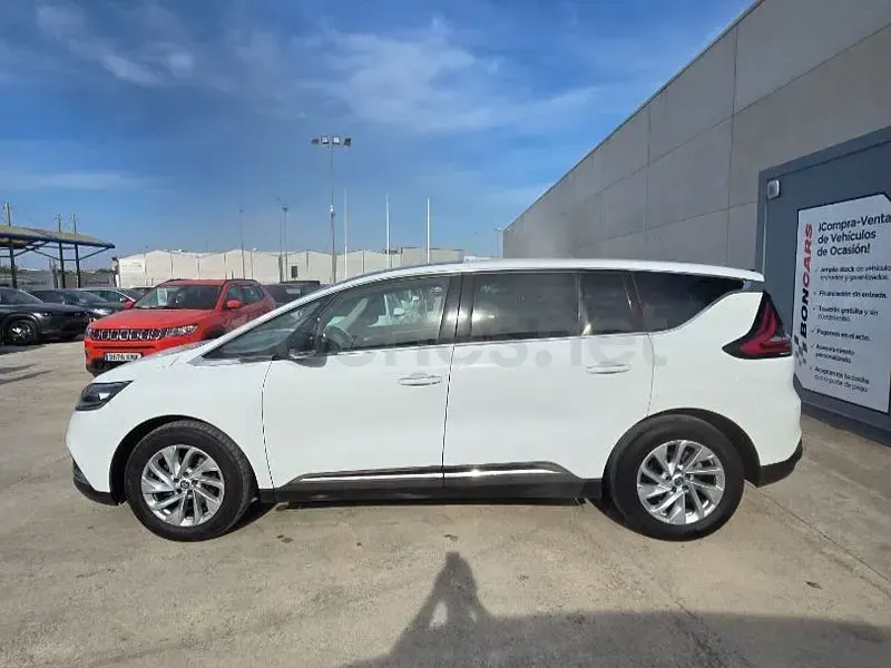 Usado Renault Espace Life 130 CV (95 kW) 2015 Blanco Monovolumen