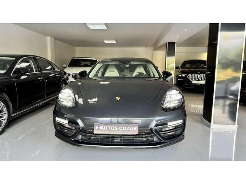 Usado Porsche Panamera Sport Turismo 549 CV (403 kW) 2019 Gris Familiar