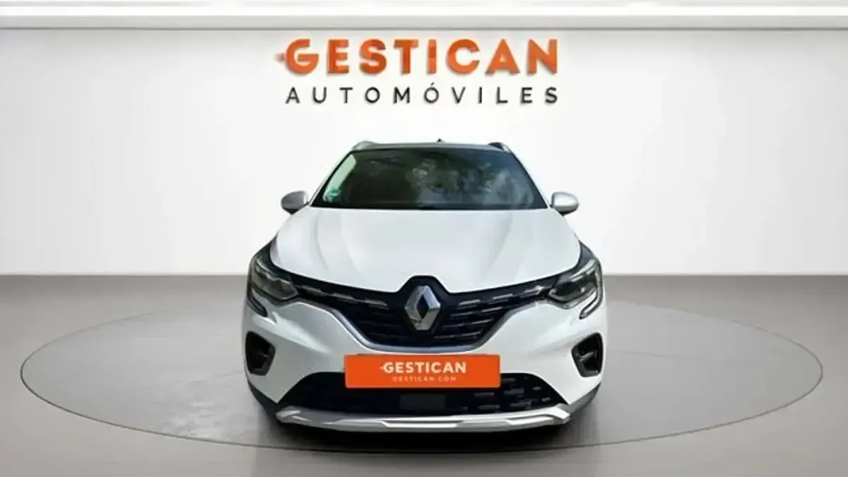 Usado Renault Captur Zen 159 CV (116 kW) 2021 Blanco SUV