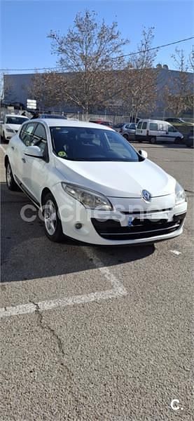 Blanco Usado 2010 Renault Mégane Dynamique Berlina | 3000 € (Precio justo) - Imagen 1/4