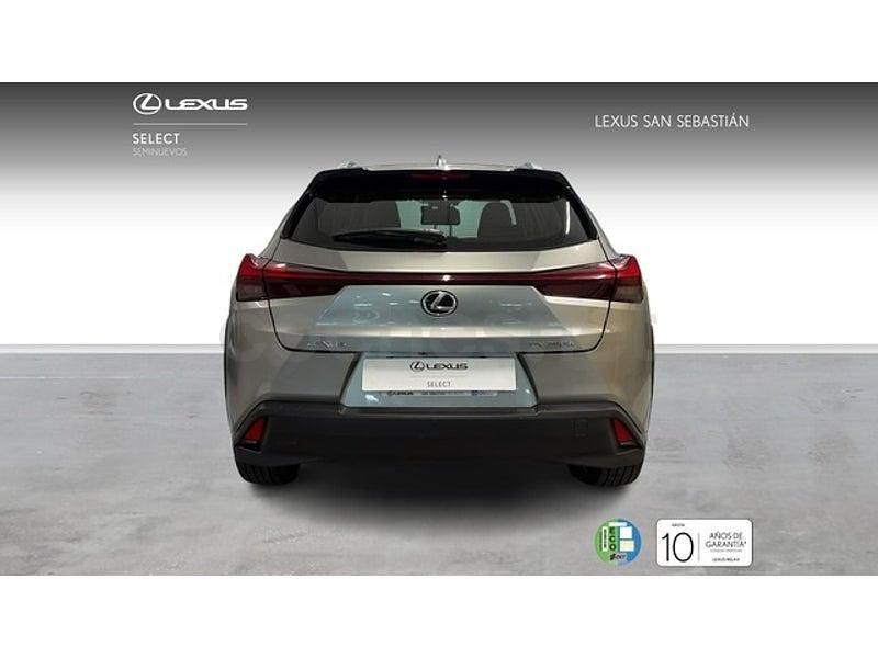 Usado Lexus UX Business Edition 184 CV (135 kW) 2023 Gris / plata SUV