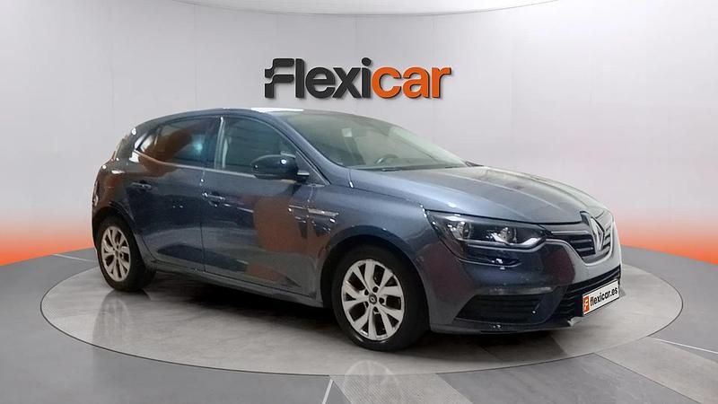Usado Renault Mégane IV Business 140 CV (102 kW) 2020 Gris Berlina