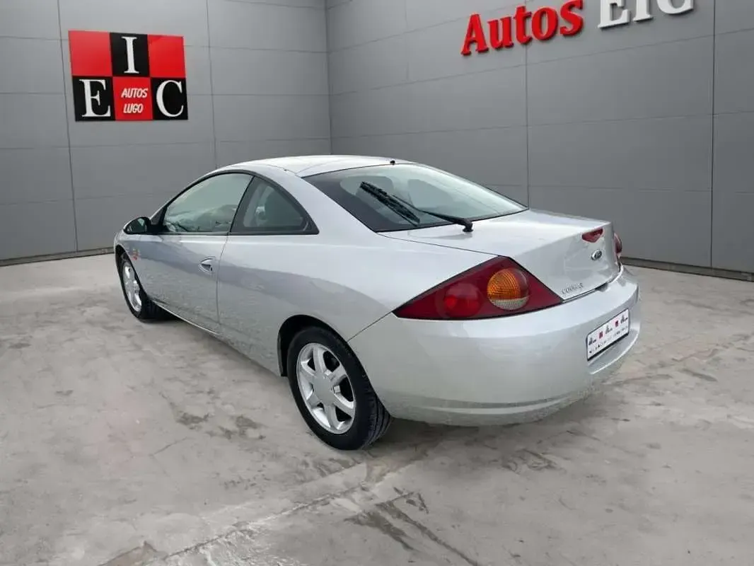 Usado Ford Cougar 170 CV (125 kW) 1999 Gris Coupe