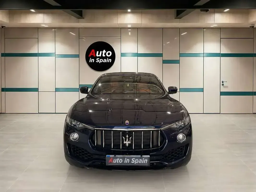 Usado Maserati Levante 430 CV (316 kW) 2016 Azul SUV
