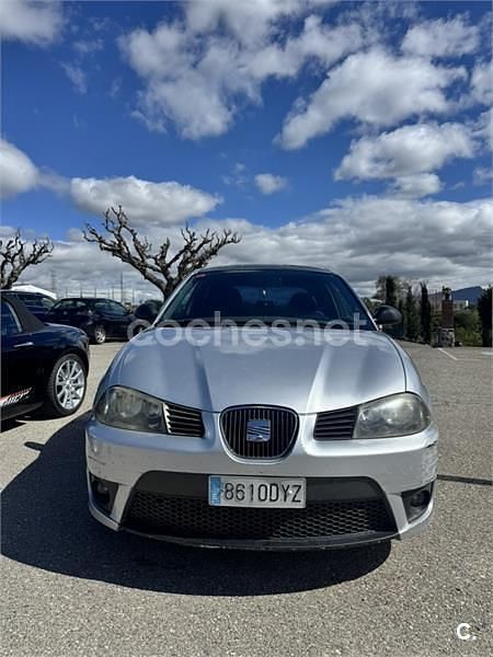 Usado Seat Ibiza CUPRA 160 CV (117 kW) 2006 Gris / plata Utilitario