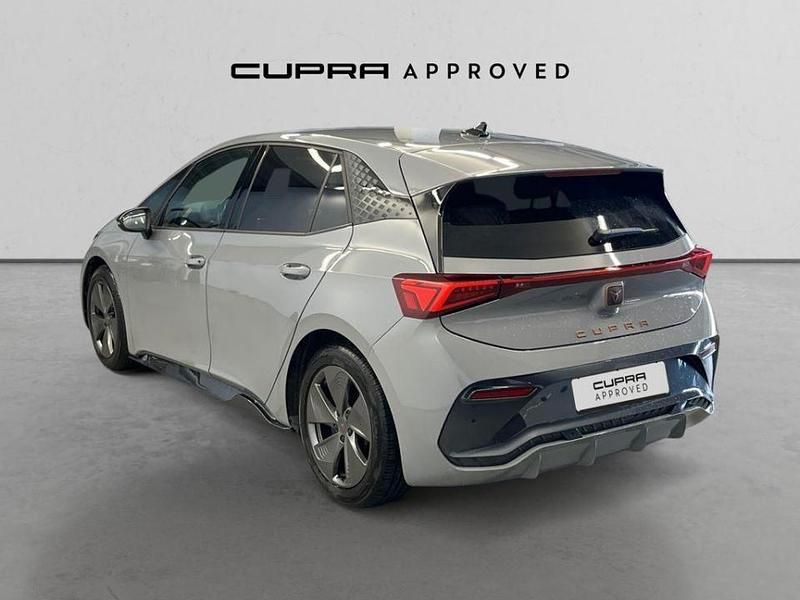 Begagnad Cupra Born 150 kW (204 HK) 2023 Grå Halvkombi
