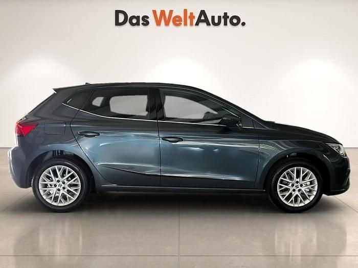 Usado Seat Ibiza XCELLENCE 115 CV (84 kW) 2025 Gris