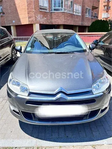 Usado Citroën C5 114 CV (83 kW) 2015 Gris / plata Berlina
