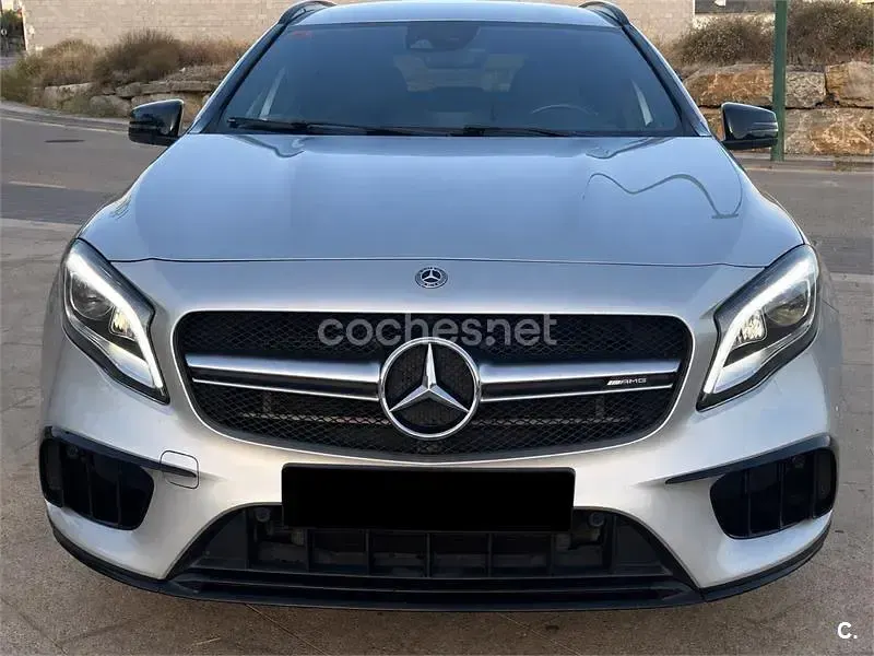 Usado Mercedes GLA45 AMG 381 CV (280 kW) 2018 Gris / plata SUV