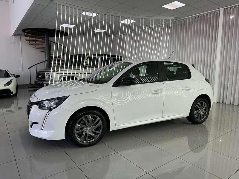 Usado Peugeot 208 Active 99 CV (72 kW) 2023 Blanco Utilitario