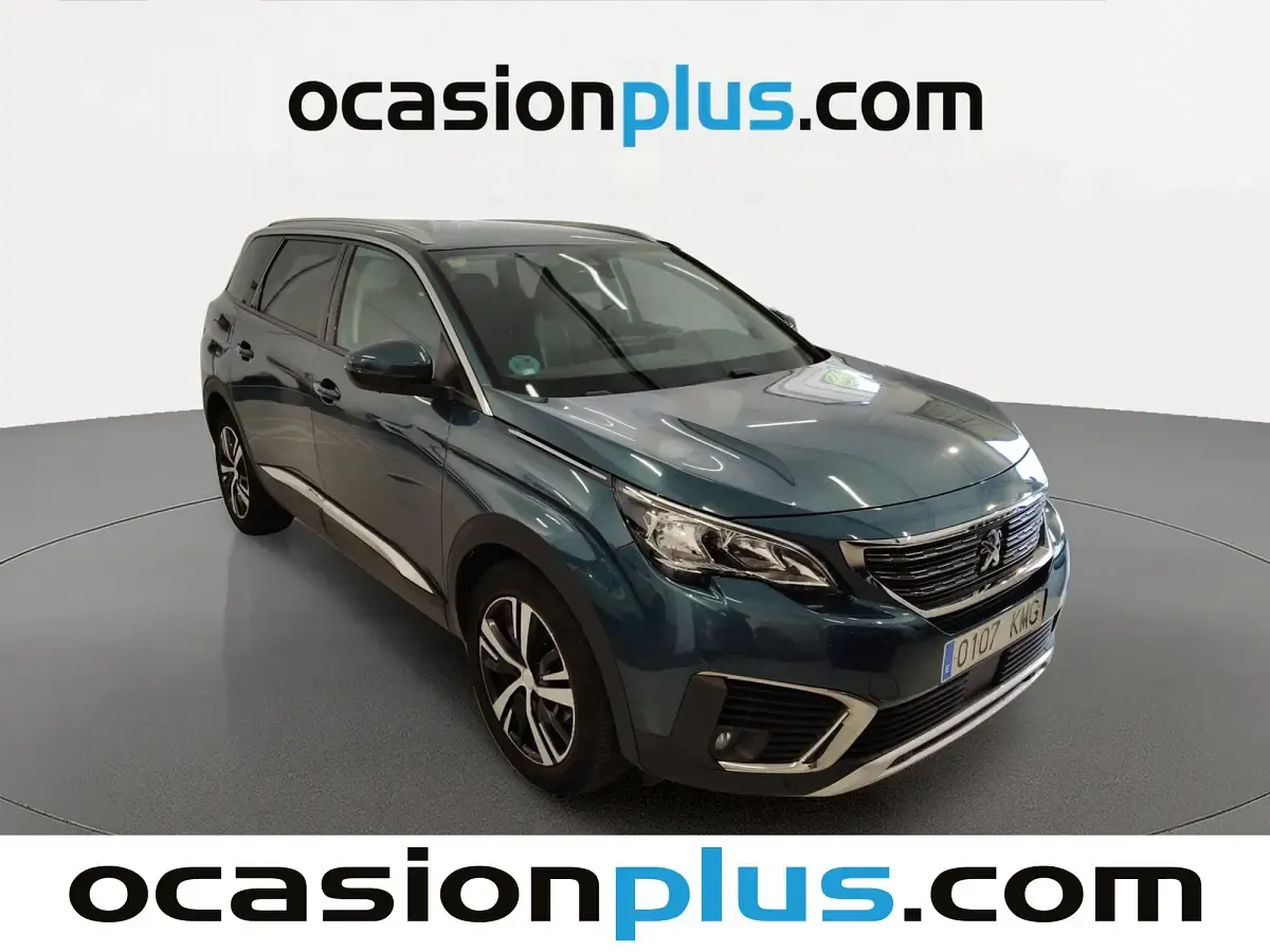 Usado Peugeot 5008 Allure 131 CV (96 kW) 2018 Azul SUV