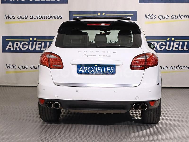 Usado Porsche Cayenne Turbo 500 CV (367 kW) 2013 Blanco SUV