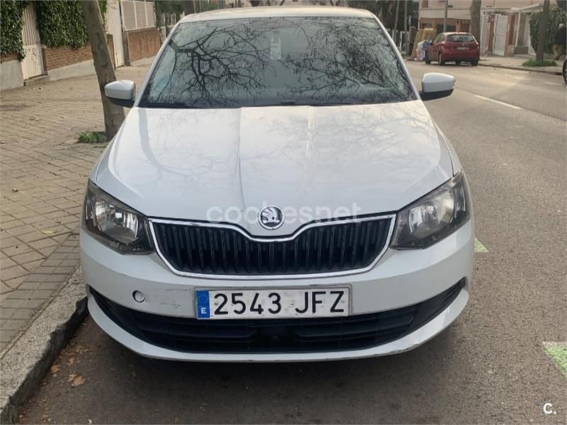 Brugt Skoda Fabia Ambition 60 HK (44 kW) 2015 Hvid Sedan