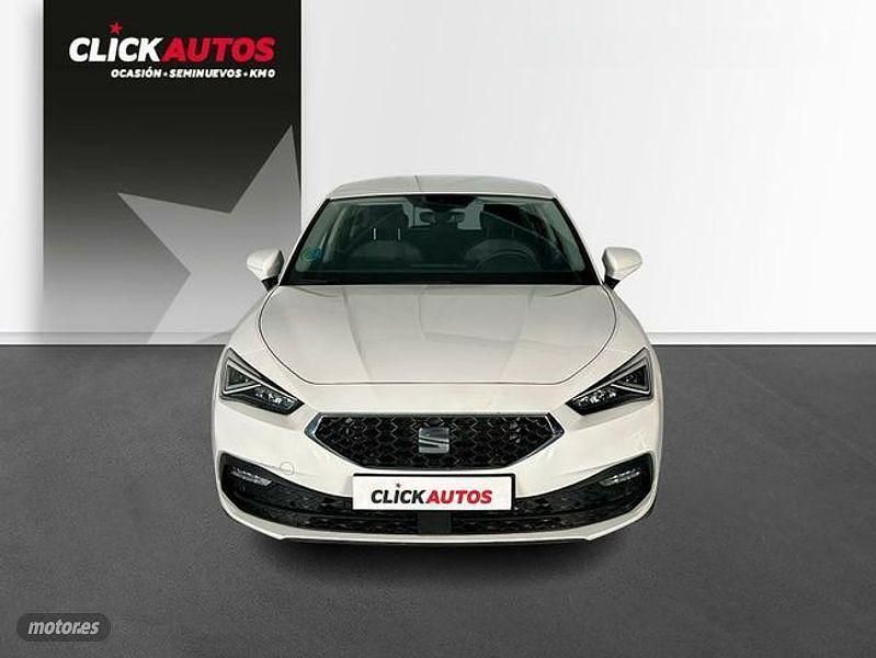 Usado Seat Leon Style 150 CV (110 kW) 2024 Blanco