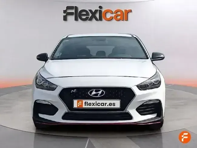 Usado Hyundai i30 N Line 140 CV (102 kW) 2020 Blanco Berlina