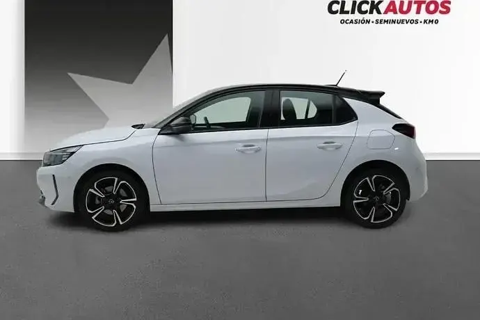 Usado Opel Corsa 110 CV (80 kW) 2025 Negro Utilitario