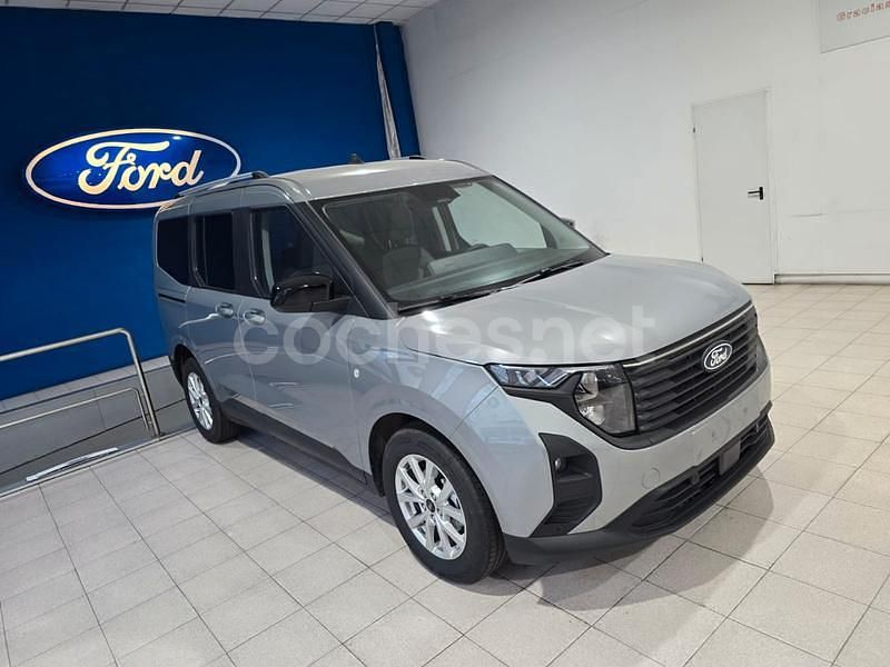 Nuevo Ford Tourneo Courier Titanium 125 CV (91 kW) 2025 Gris / plata Monovolumen
