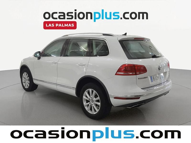 Second-hand VW Touareg 204 CP (150 kW) 2016 Alb SUV