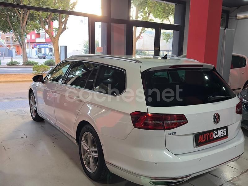 Usado VW Passat GTE 218 CV (160 kW) 2018 Blanco Familiar
