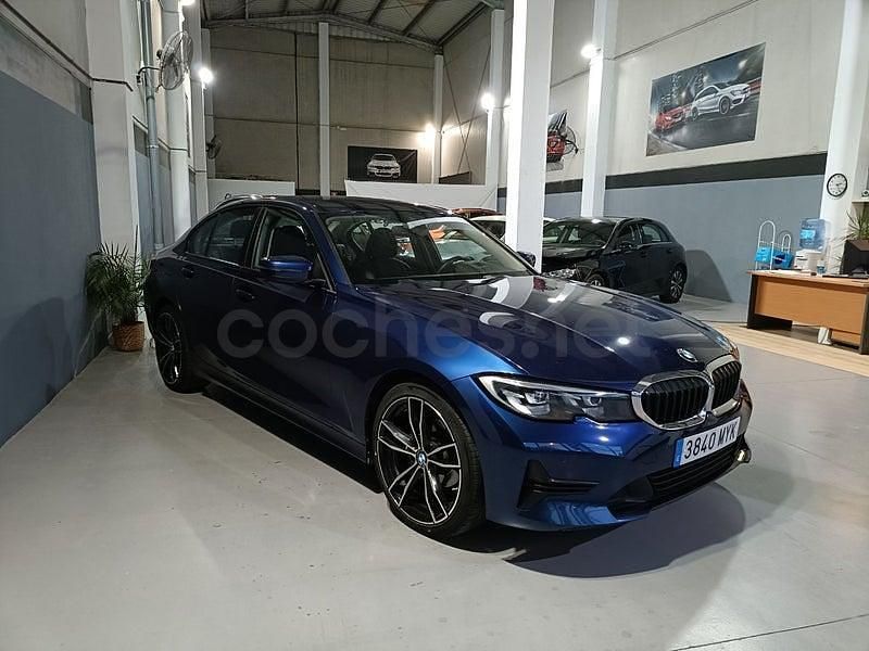 Usado BMW 318 Comfort Edition 150 CV (110 kW) 2020 Azul Berlina