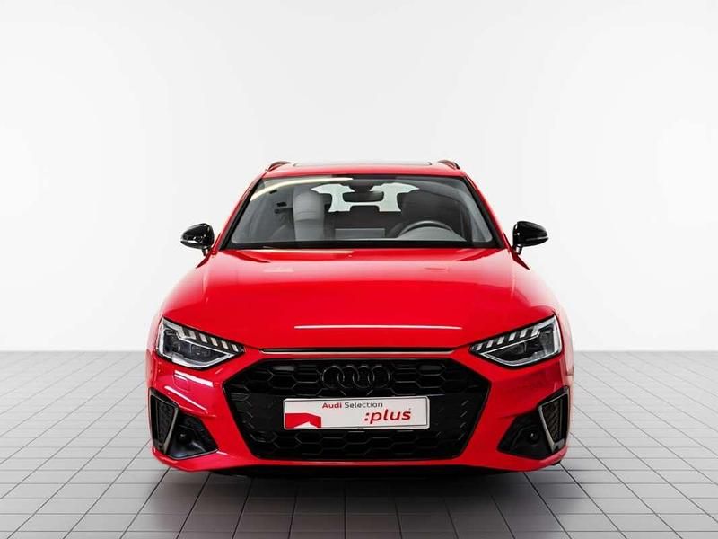 Usado Audi A4 163 CV (119 kW) 2024 Rojo Familiar