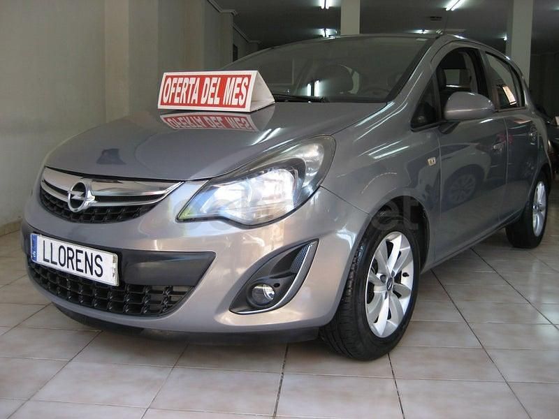 Usado Opel Corsa Selective 85 CV (62 kW) 2014 Gris / plata Utilitario