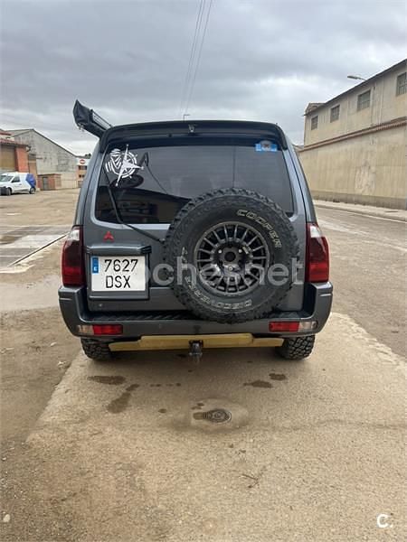 Usado Mitsubishi Montero Intense 160 CV (117 kW) 2005 Gris / plata SUV