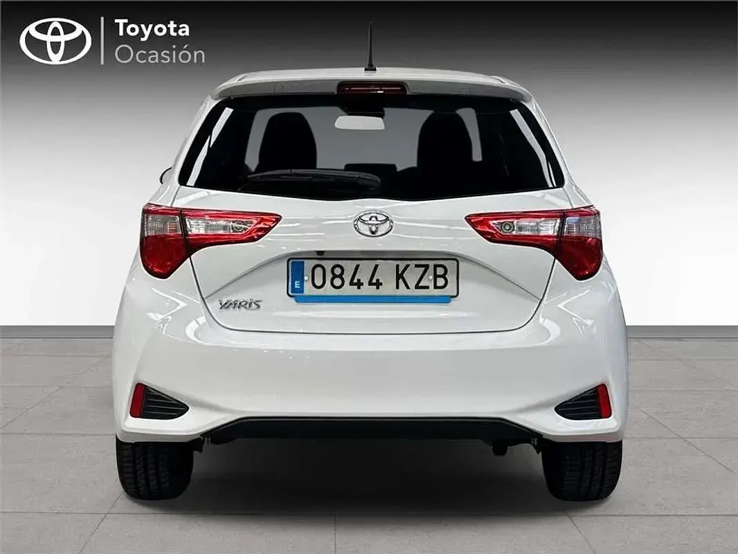 Usado Toyota Yaris 111 CV (81 kW) 2019 Utilitario