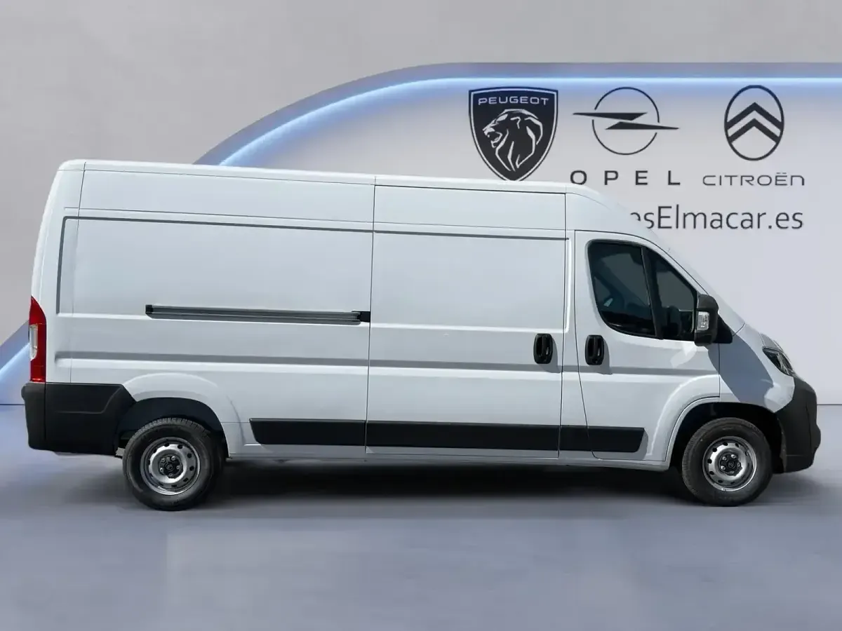 Nuevo Citroën Jumper 140 CV (102 kW) 2026 Blanco Monovolumen