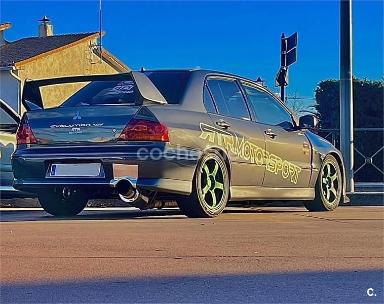 Usado Mitsubishi Lancer Evolution 265 CV (194 kW) 2004 Gris / plata Berlina