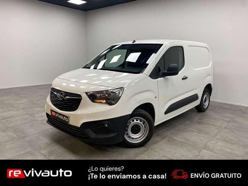 Usado Opel Combo S 101 CV (74 kW) 2021 Blanco Monovolumen