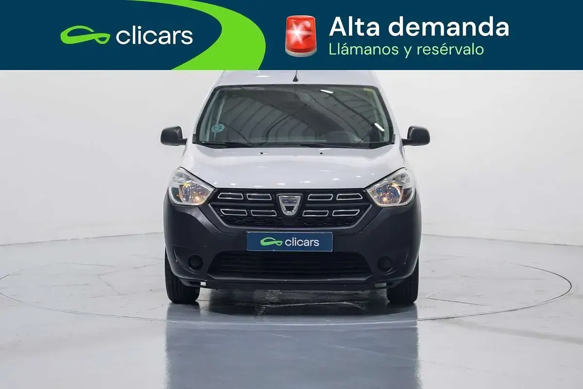 Usado Dacia Dokker Essentiel 102 HP (75 kW) 2019 Branco Monovolume