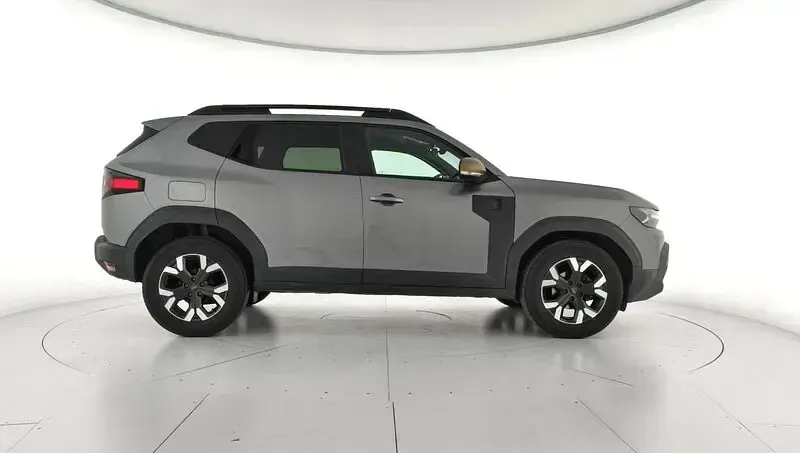 Usado Dacia Duster Extreme 101 CV (74 kW) 2025 Gris SUV