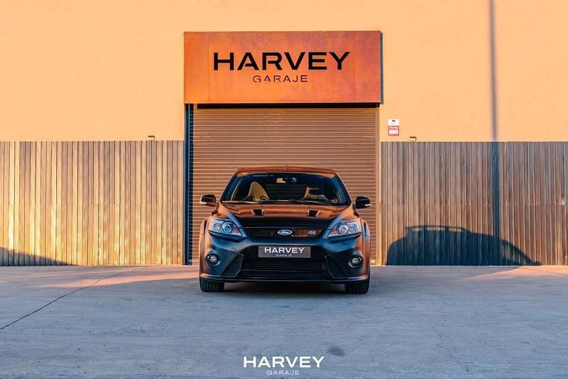 Negro Usado 2010 Ford Focus RS Utilitario | 67.990 € - Imagen 1/4